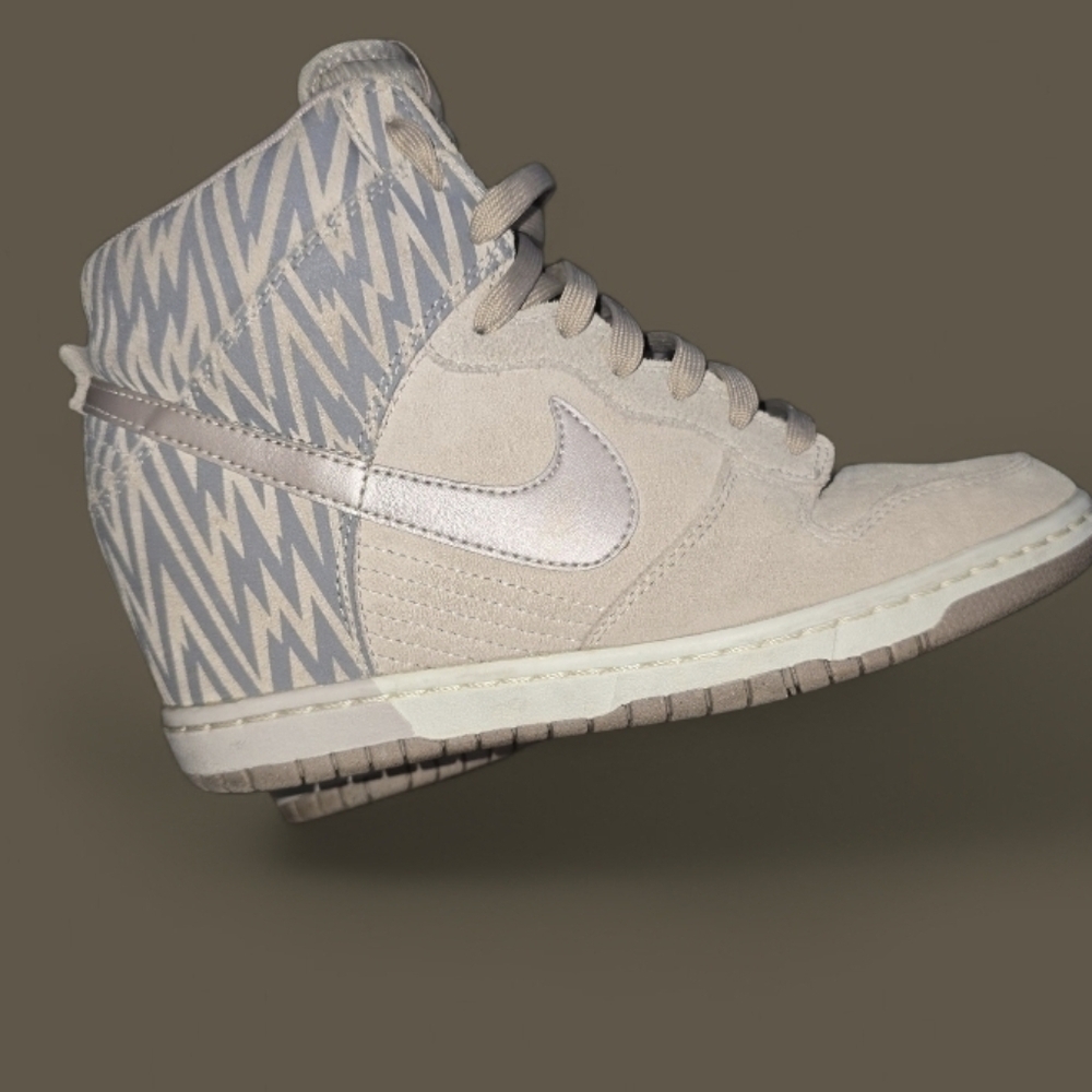 NIKE Dunk Sky Hi Hidden Wedge Suede Bolt Women Grey Sneakers